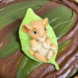 Vintage Deco Pac Lion King Nala Cake Topper Figure Leaf A60